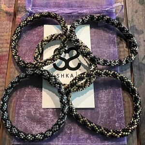 Sashka Co Beaded Bracelets Set of 5 B49